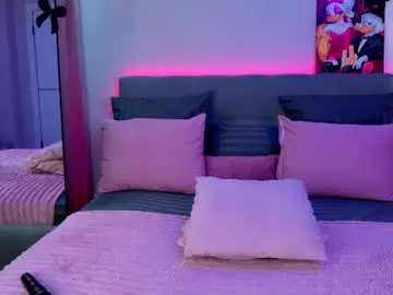 Rossy_x_  live sex cam