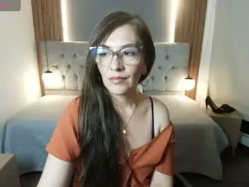 Victorialuxee_  live sex cam