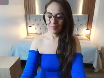 Victorialuxee_  live sex cam