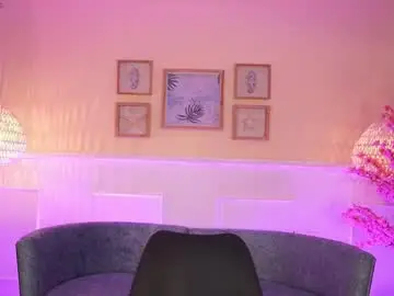 Violetjonesx  live sex cam