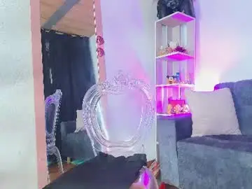 Zully_green  live sex cam