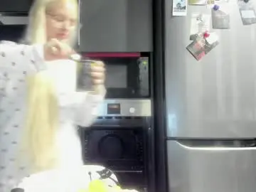 Be_daddy  live sex cam