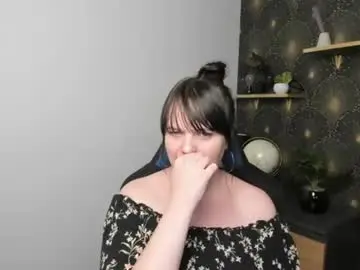 Clarasoftxo  live sex cam