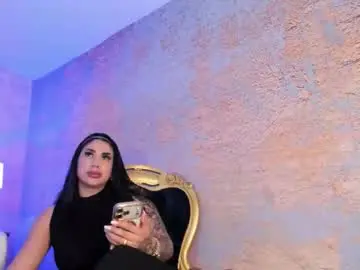 Kiim_taaylor  live sex cam