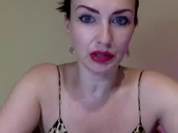 Ladyluck333  live sex cam
