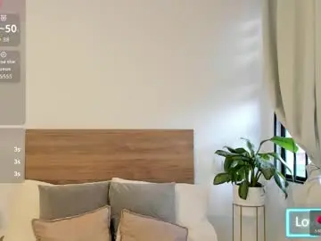 Lea_jonesss  live sex cam
