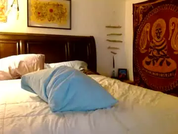 Missmoonmagic13  live sex cam