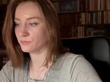 Retromarie  live sex cam