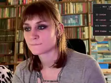 Retromarie  live sex cam