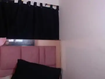 Saraymoon  live sex cam