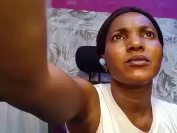 Sexydoll32  live sex cam