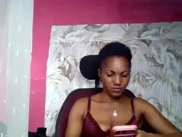 Sexydoll32  live sex cam