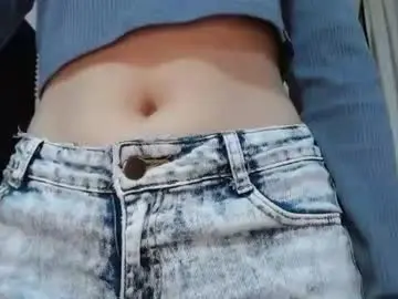 Thin33  live sex cam