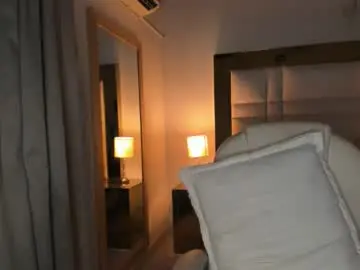 Zoei_moon  live sex cam