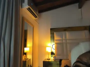 Zoei_moon  live sex cam