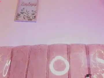 Aria_joness_  live sex cam