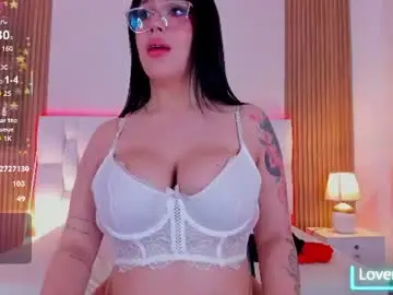 Chloe_parker_  live sex cam