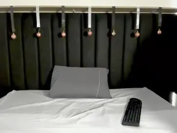 Cristina_joy  live sex cam