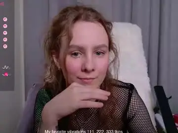 Hot_thumbelina  live sex cam