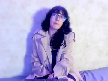 Lizzie_purple  live sex cam