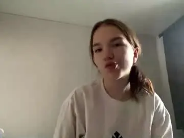Machellebazaldua  live sex cam
