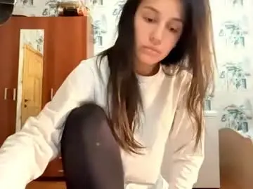 Michaeleanidi  live sex cam