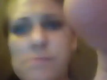Mrscyres1225  live sex cam