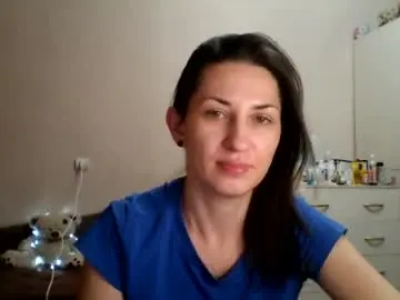 Nika_smily  live sex cam