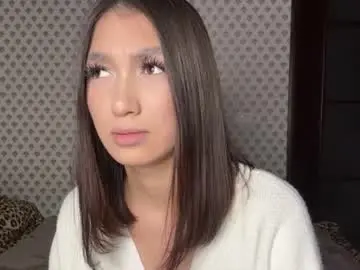 Shanelhaefner  live sex cam
