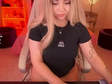 Susiewood  live sex cam