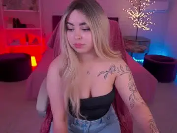 Susiewood  live sex cam