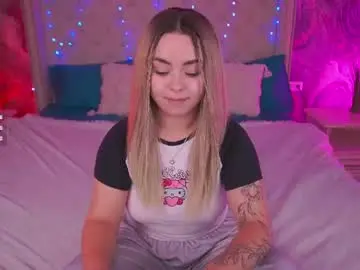 Susiewood  live sex cam