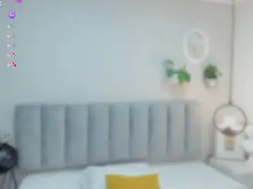 Tinacurly  live sex cam