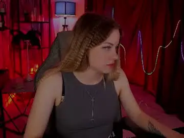 Vireliamoonfall  live sex cam