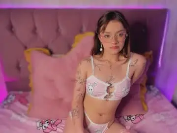 Alyy_cut3  live sex cam