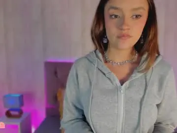 Alyy_cut3  live sex cam