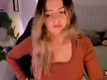 Amywoods  live sex cam