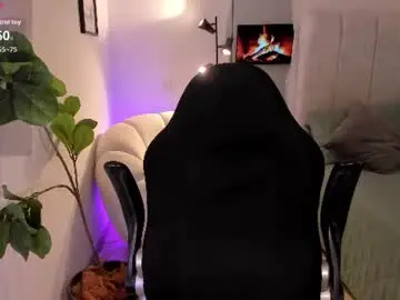Amywoods  live sex cam