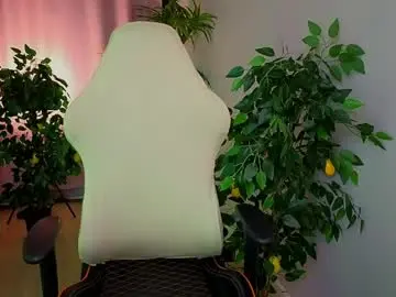 Ariettaheart  live sex cam