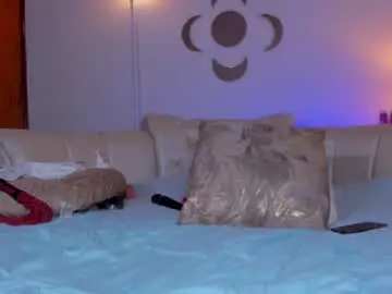 Chanellmoon  live sex cam