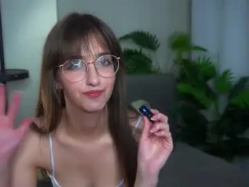 Claudecorliss  live sex cam