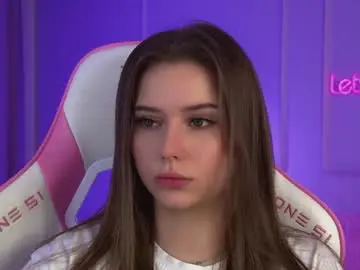 Dianabecker  live sex cam