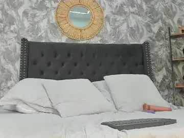 Emma_swit_  live sex cam