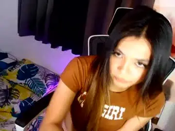 Hotfuckinkitana  live sex cam