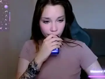 Kitten_alisa  live sex cam