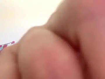 Madaluna2020  live sex cam