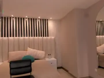 Milalawrence_  live sex cam