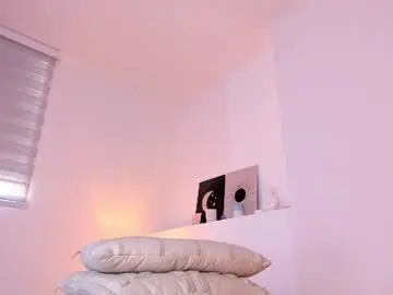 Nicolettebale  live sex cam