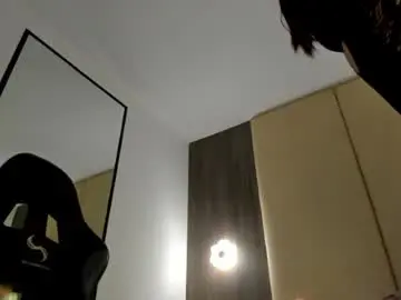 Rosse_her  live sex cam
