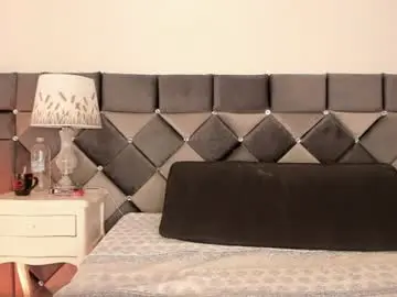 _curvy_milf  live sex cam